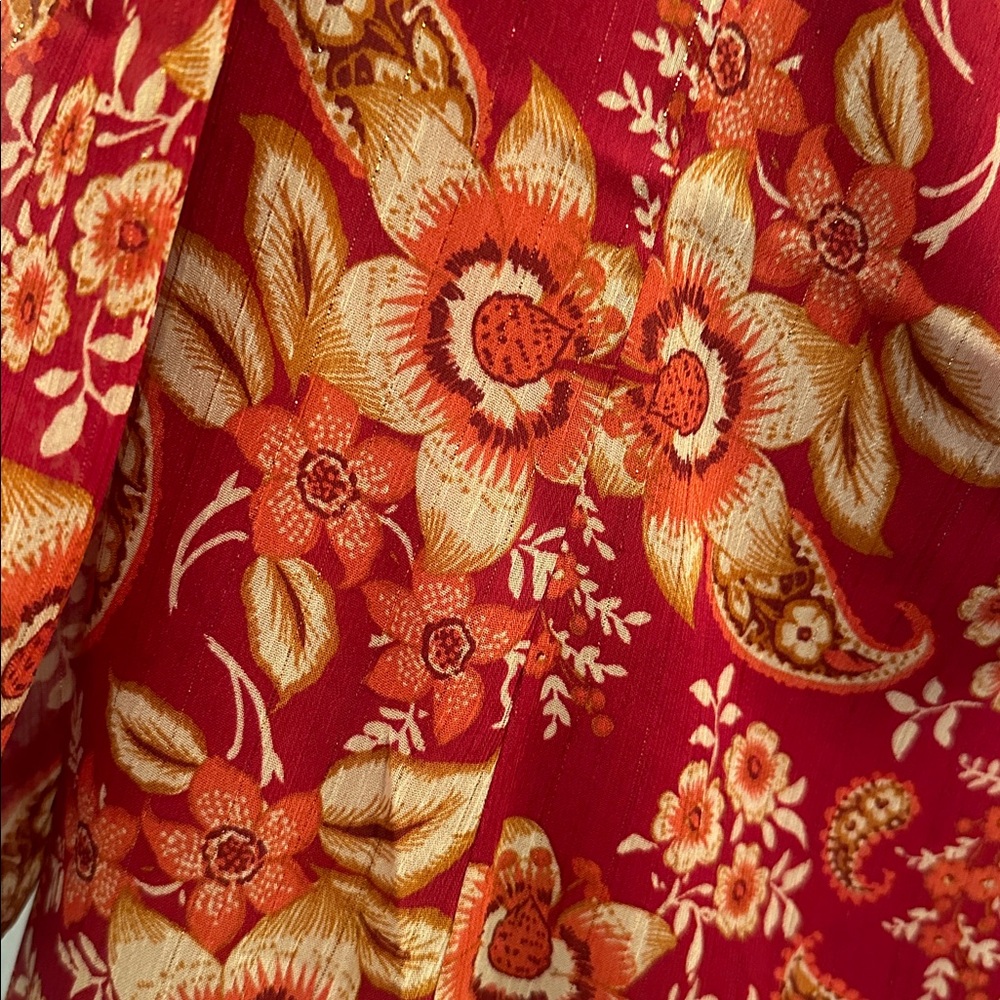 Vici Red and Cream Floral Peasant Top - Picture 3 of 3